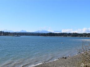 15915 Nesika Bay Road NE, Poulsbo WA 98370