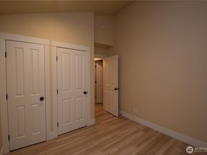 15915 Nesika Bay Road NE, Poulsbo WA 98370