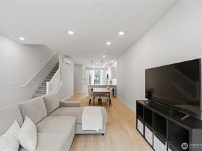 13339 Greenwood Avenue N C, Seattle WA 98133