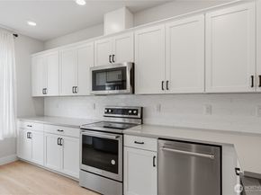 13339 Greenwood Avenue N C, Seattle WA 98133