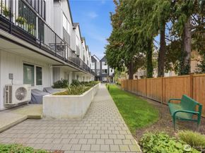 13339 Greenwood Avenue N C, Seattle WA 98133