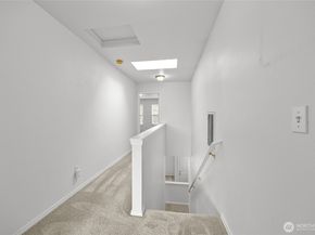 5300 Glenwood Avenue R1, Everett WA 98203