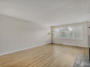 8001 36th Avenue S, Seattle WA 98118