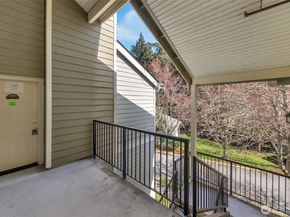 6527 200th Street SW 304, Lynnwood WA 98036