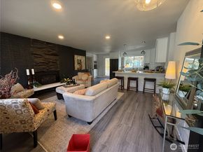 616 212th Street SW, Bothell WA 98021