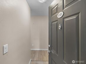 15415 35th Avenue W G101, Lynnwood WA 98087