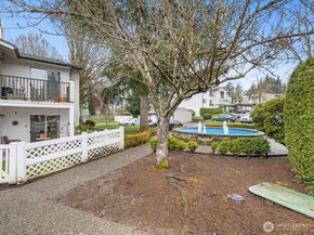 15415 35th Avenue W G101, Lynnwood WA 98087