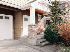 12008 NE 162nd Place, Bothell WA 98011