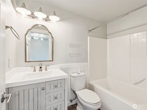 1724 147th Place SW, Lynnwood WA 98087