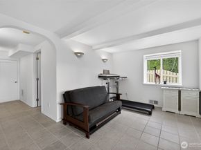 3931 Friday Avenue, Everett WA 98201