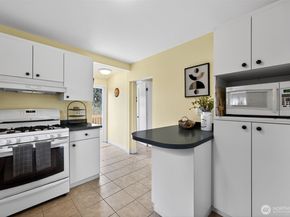 3931 Friday Avenue, Everett WA 98201