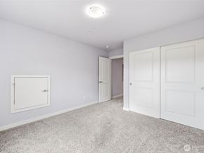 784 Freedom Court SE, Port Orchard WA 98366