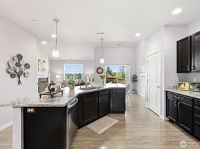784 Freedom Court SE, Port Orchard WA 98366