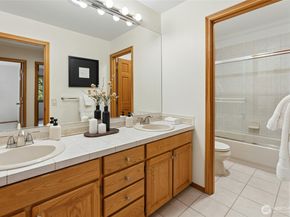 17812 NE 154th Street, Woodinville WA 98072