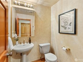 17812 NE 154th Street, Woodinville WA 98072