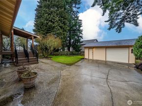 26650 18th Place S, Des Moines WA 98198