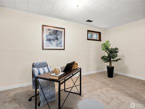 26650 18th Place S, Des Moines WA 98198