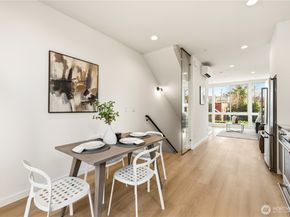 3817 B Fremont Avenue N, Seattle WA 98103