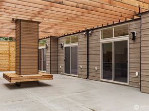 3817 B Fremont Avenue N, Seattle WA 98103