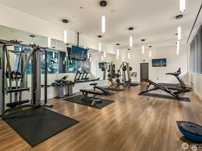 800 Columbia Street 1801, Seattle WA 98104