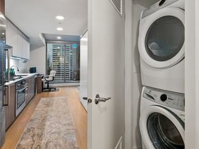 800 Columbia Street 1801, Seattle WA 98104