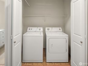 1731 10th Avenue NE B115, Issaquah WA 98029