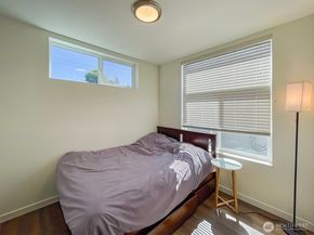 1017 NE 55TH Street, Seattle WA 98105