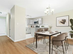 13611 NE 8th Street 106, Bellevue WA 98005