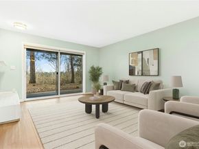 13611 8th 106, Bellevue WA 98005