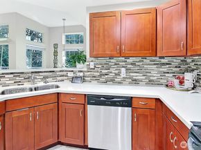 5921 S 234th Place, Kent WA 98032