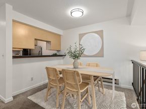 9484 Redmond-Woodinville Road NE C205, Redmond WA 98052