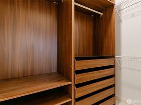 22639 NE Alder Crest Drive 202, Redmond WA 98053