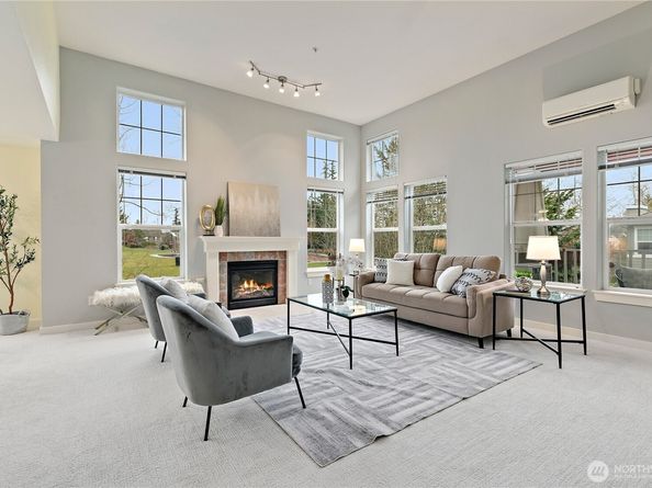 22639 NE Alder Crest Drive 202, Redmond WA 98053