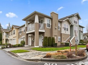 22639 NE Alder Crest Drive 202, Redmond WA 98053