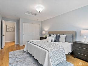 22639 NE Alder Crest Drive 202, Redmond WA 98053