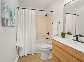 13517 246th Avenue SE, Issaquah WA 98027