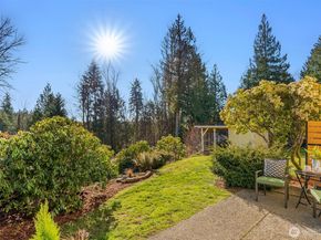 13517 246th Avenue SE, Issaquah WA 98027