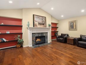 15070 NE 82nd Street 103, Redmond WA 98052