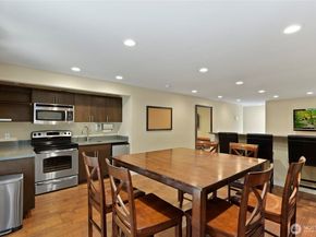 15070 NE 82nd Street 103, Redmond WA 98052