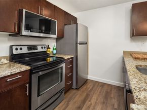 15070 NE 82nd Street 103, Redmond WA 98052