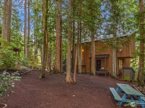 8240 NE Baker Hill Road, Bainbridge Island WA 98110