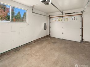10743 SW Cowan Road, Vashon WA 98070