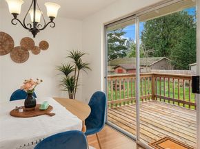 10743 SW Cowan Road, Vashon WA 98070