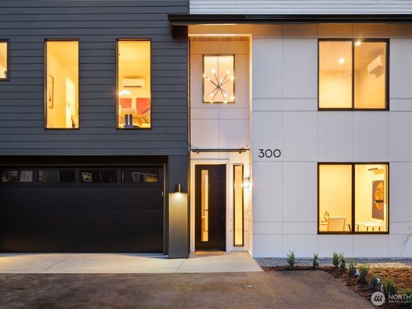 300 SE 208th Street, Bothell WA 98012