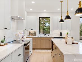 300 SE 208th Street, Bothell WA 98012