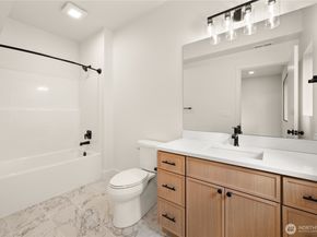 300 SE 208th Street, Bothell WA 98012