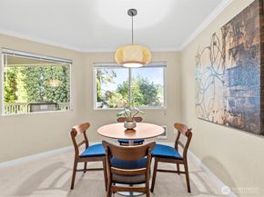 11807 100th Avenue NE B101, Kirkland WA 98034