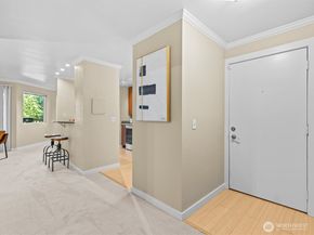 11807 100th Avenue NE B101, Kirkland WA 98034