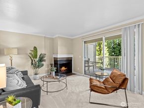 11807 100th Avenue NE B101, Kirkland WA 98034