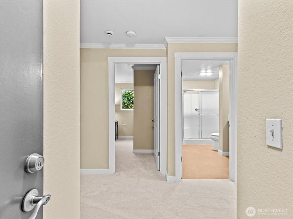 11807 100th Avenue NE B101, Kirkland WA 98034